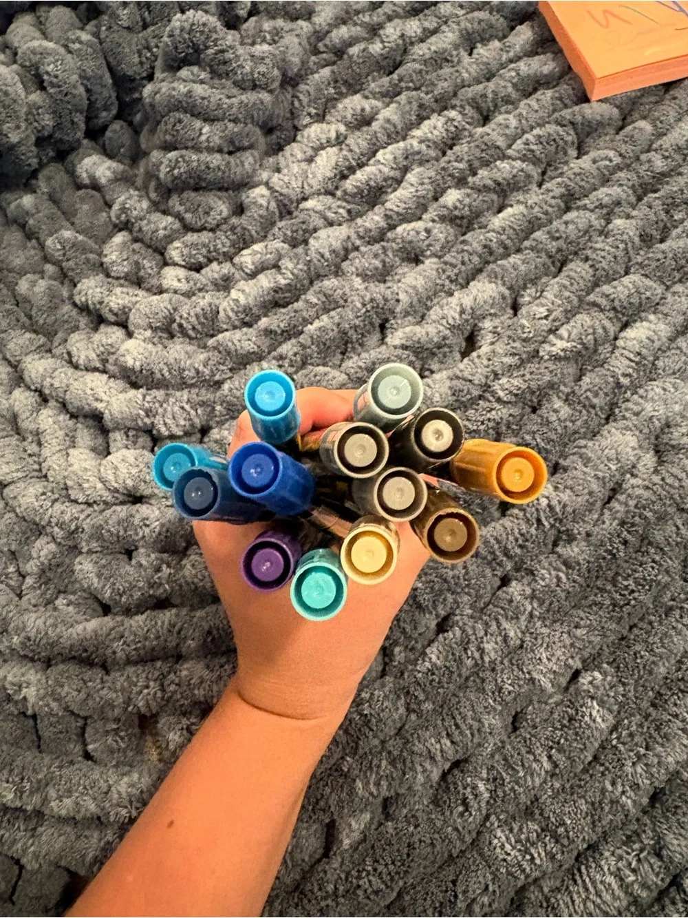 Languo cute hand